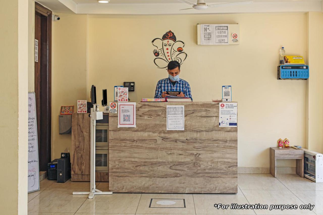 Oyo Flagship 42619 Diamond Key Hotel Делхи Екстериор снимка